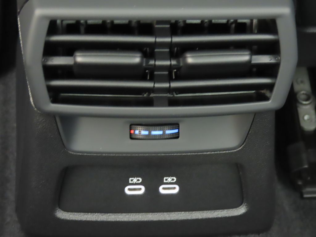 Thumbnail: 2026 Audi RS 3 - 25