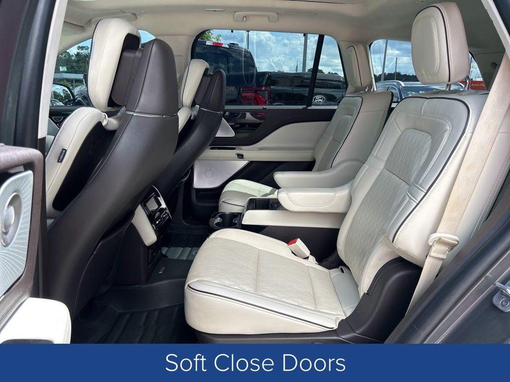 2023 Lincoln Aviator Black Label