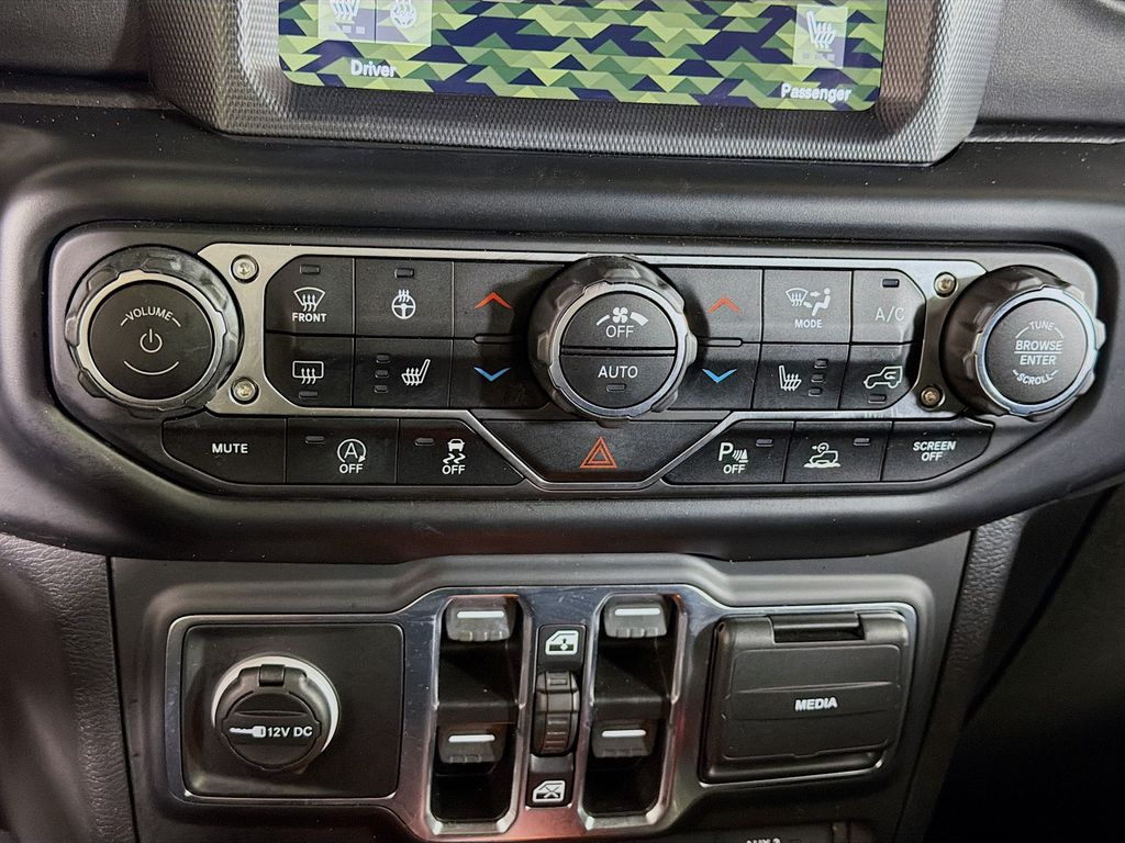 Used 2021 Jeep Wrangler SUV