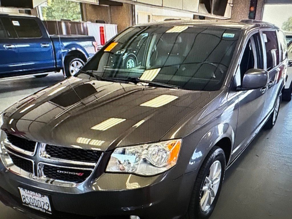 Gray (Granite Crystal Metallic Clearcoat) 2019 Dodge Grand Caravan Minivan Front-Wheel Drive 6-Speed Automatic
