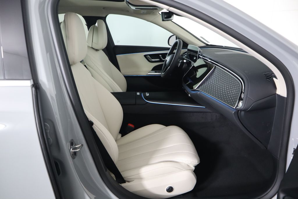 2025 Mercedes-Benz E-Class E 350 22