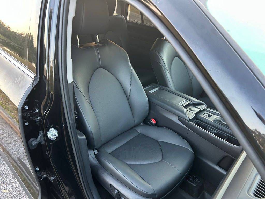 2024 Toyota Grand Highlander XLE 16