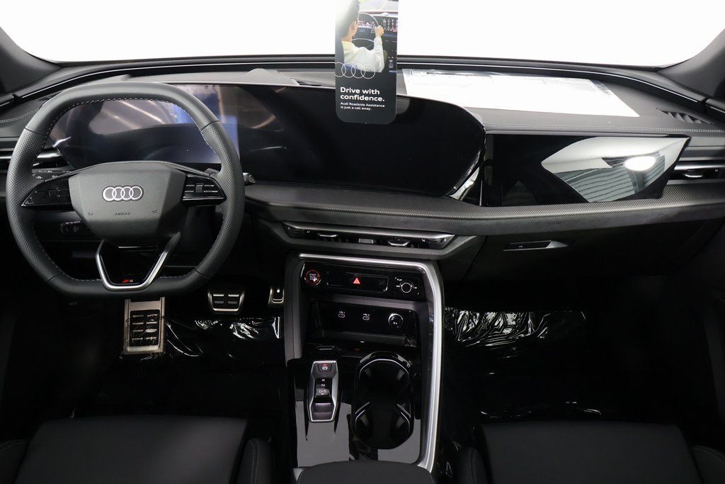 Thumbnail: 2026 Audi SQ5 - 4