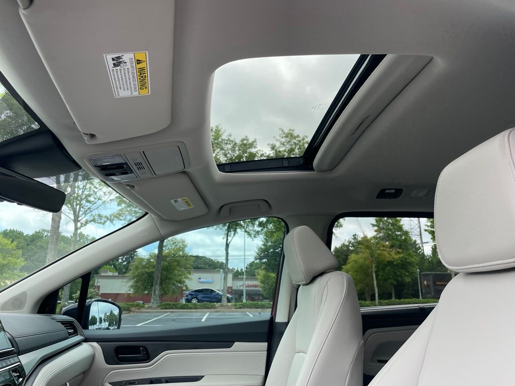 Thumbnail: 2026 Honda Odyssey - 28