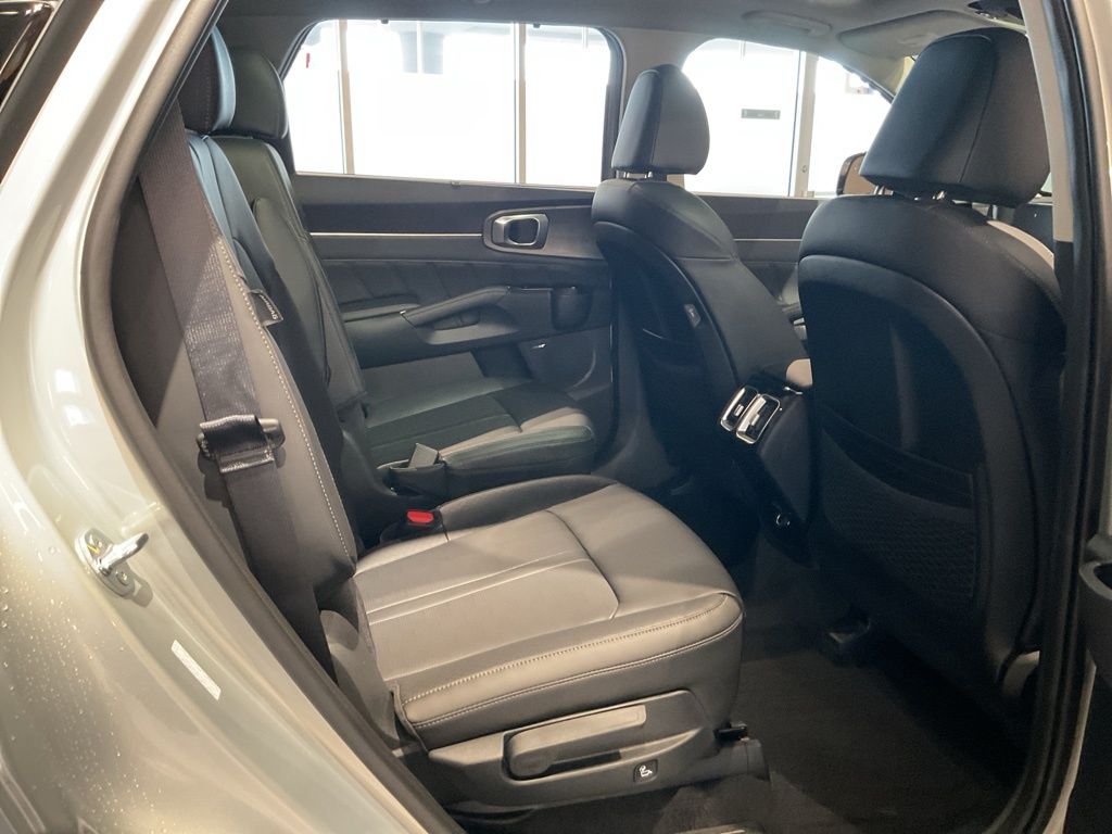 New 2026 Silver Kia X-Line SX image 23