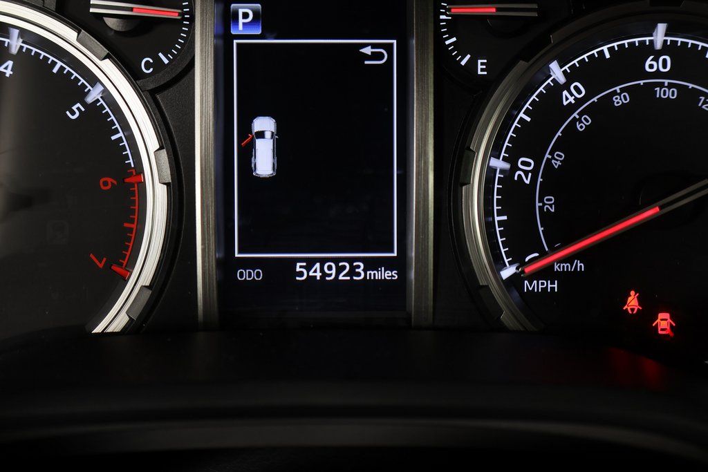 Thumbnail: 2022 Toyota 4Runner - 16