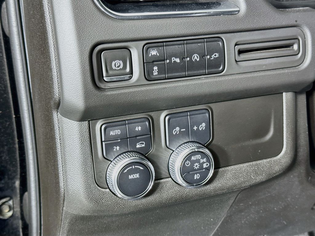 2021 GMC Yukon SLT - Photo 20