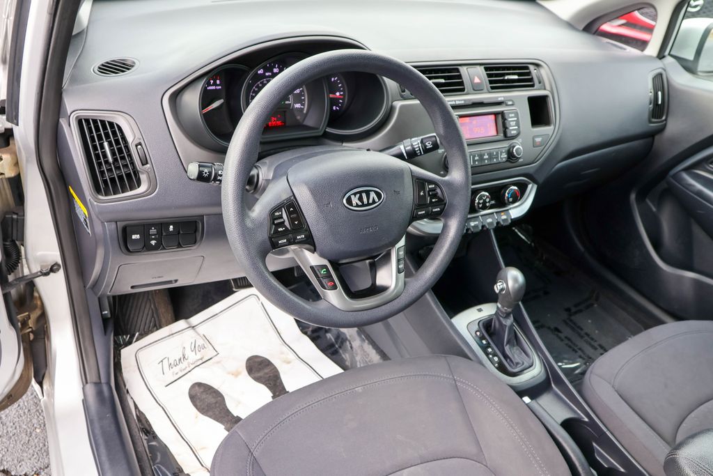 2012 Kia Rio EX 3