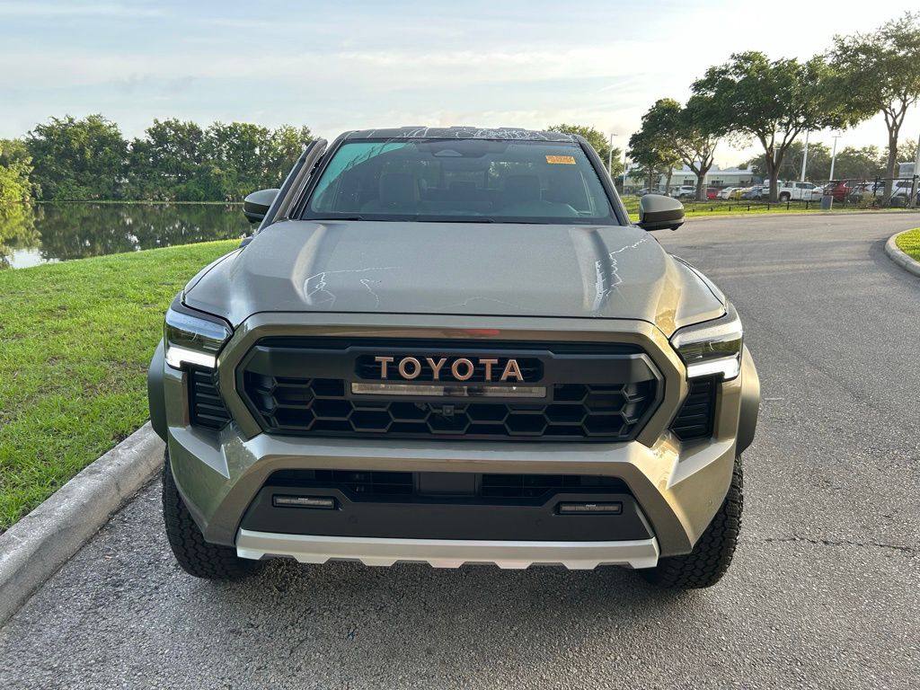 Thumbnail: 2025 Toyota Tacoma - 9