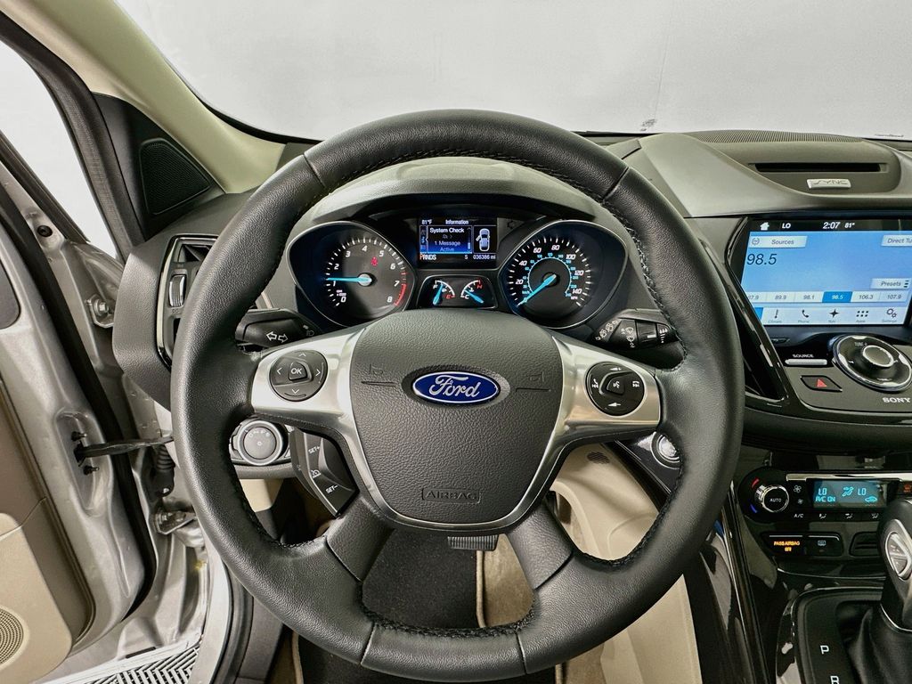 Thumbnail: 2016 Ford Escape - 11