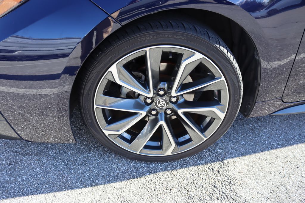 Thumbnail: 2021 Toyota Corolla - 4