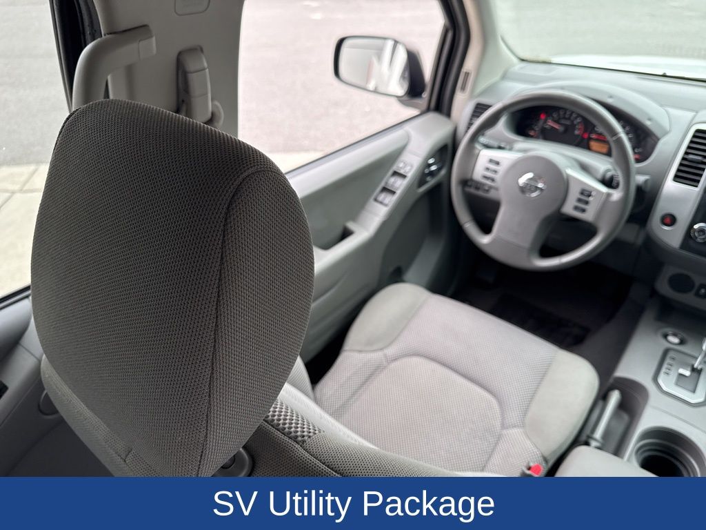 2020 Nissan Frontier Crew Cab SV 4x2