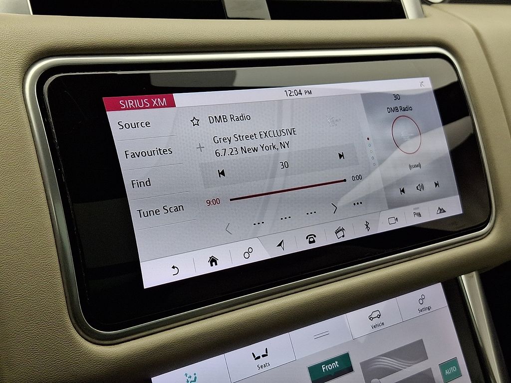Thumbnail: 2020 Land Rover Range Rover Sport - 18