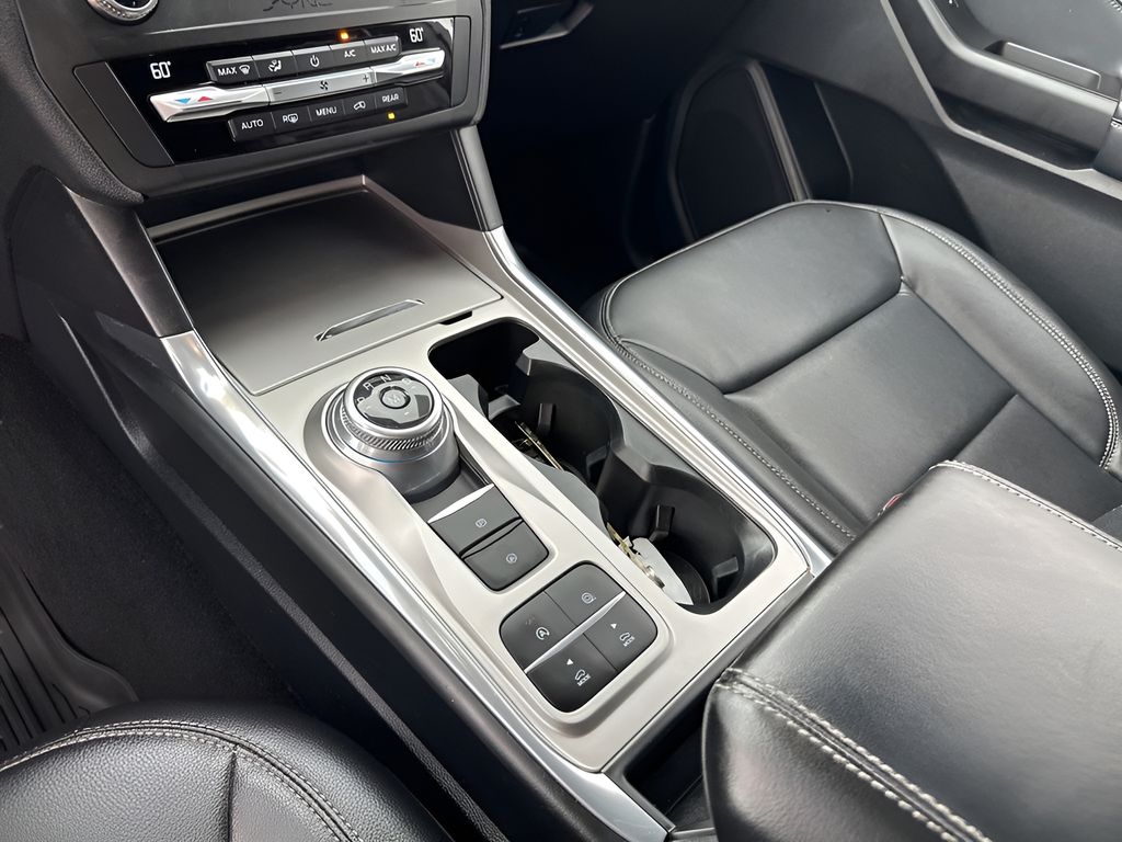 Used Car 2020 Ford Explorer  Xlt For Sale Under $25,000 In Austin, Texas