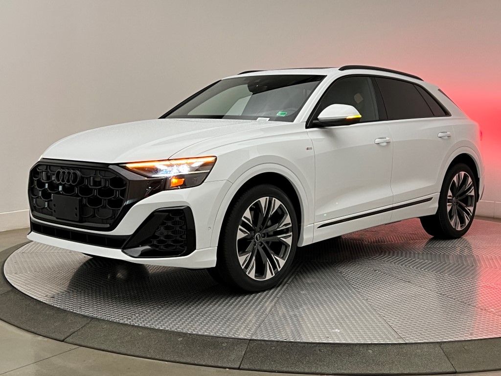 Thumbnail: 2026 Audi Q8 - 2