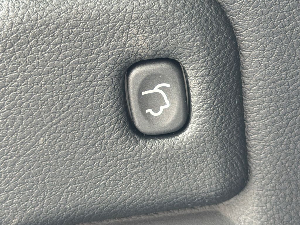 New 2026 White Dodge GT Plus HEMI V8 image 19