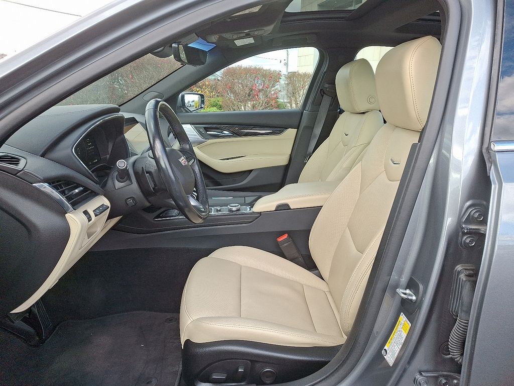 Thumbnail: 2021 Cadillac CT5 - 14