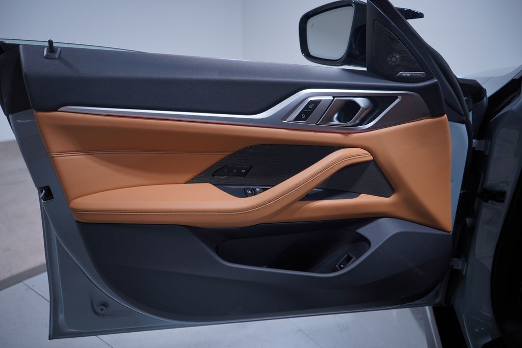 Thumbnail: 2025 BMW 4 Series - 16
