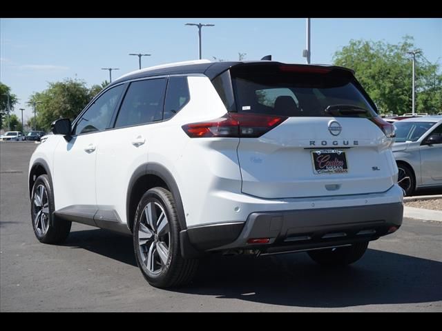 2024 Nissan Rogue SL 3