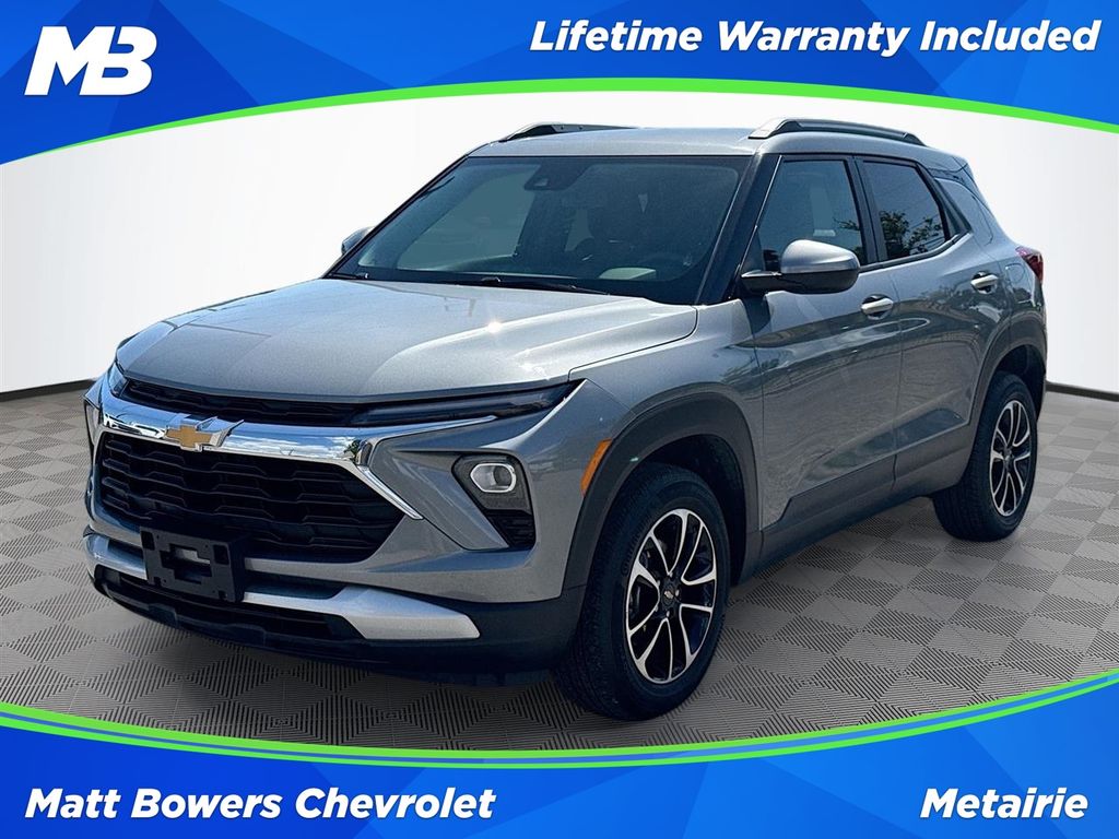 Sterling Gray Metallic 2025 Chevrolet Trailblazer SUV / Crossover Four-Wheel Drive 9-Speed Automatic