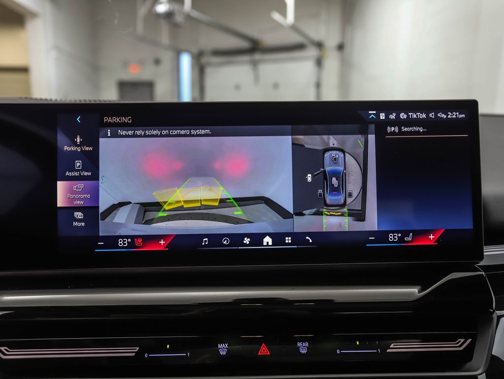 Thumbnail: 2026 BMW 5 Series - 19