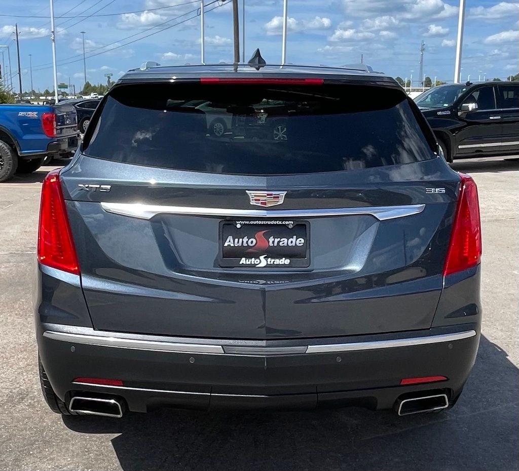 2019 Cadillac XT5 Base Gray at DeMontrond Auto Country