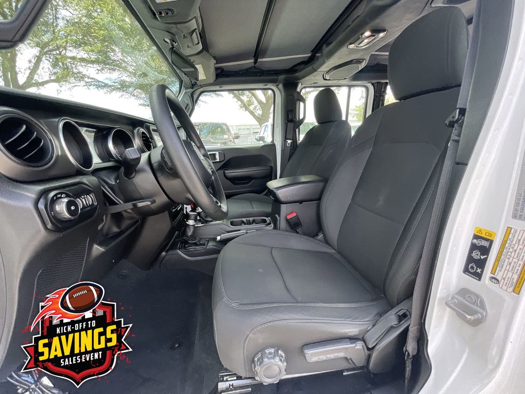 Used 2022 Jeep Wrangler SUV