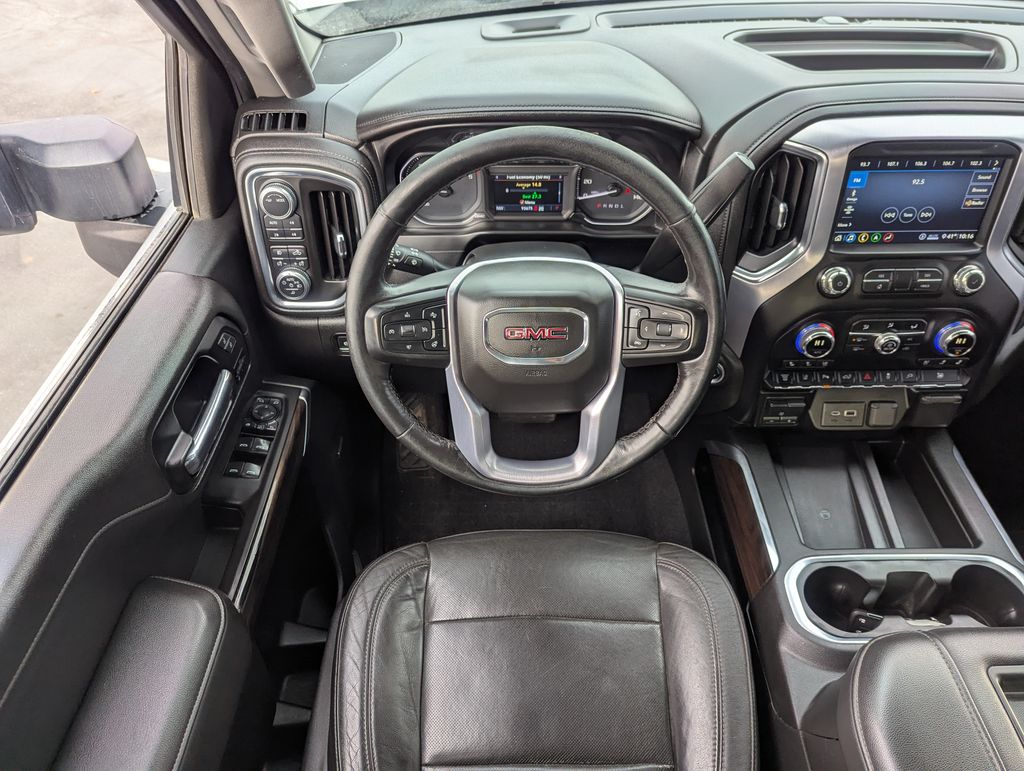 2020 GMC Sierra 2500HD SLT 29