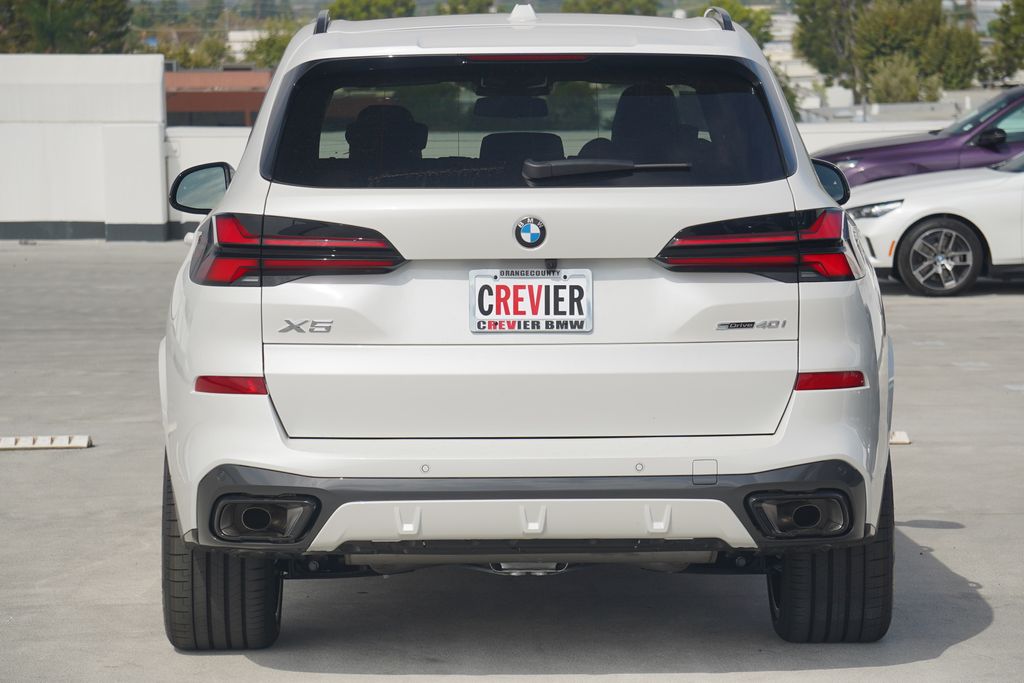 Thumbnail: 2026 BMW X5 - 6