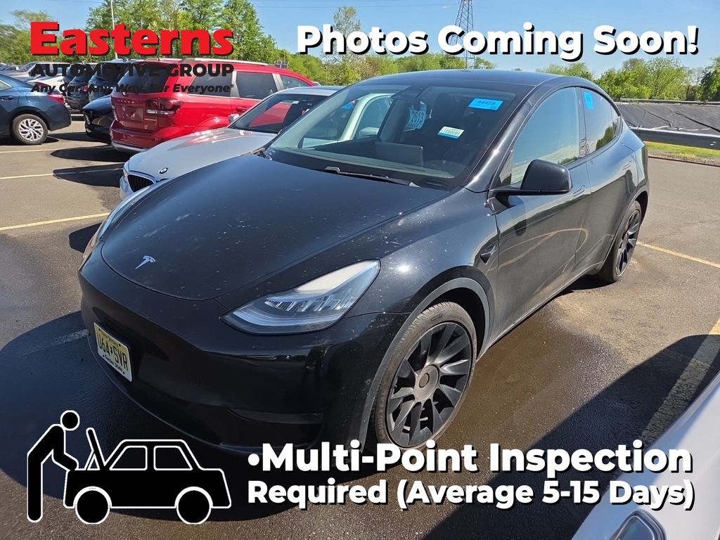 2021 Tesla Model Y Long Range Dual Motor All-Wheel Drive's photo