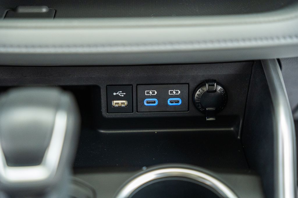 ToyotaHighlander Hybrid27