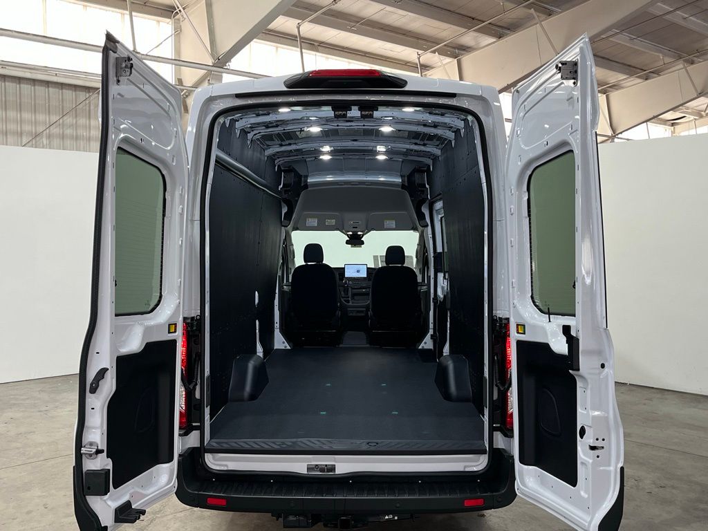 2025 Ford Transit Van Base - Photo 12