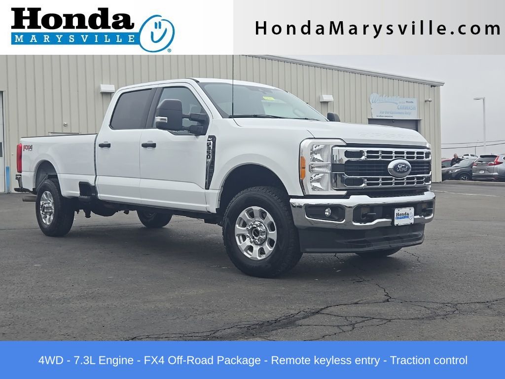 2023 Ford F-350 Super Duty XLT Crew Cab 4WD