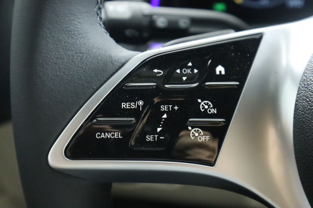 Thumbnail: 2025 Mercedes-Benz GLB - 11