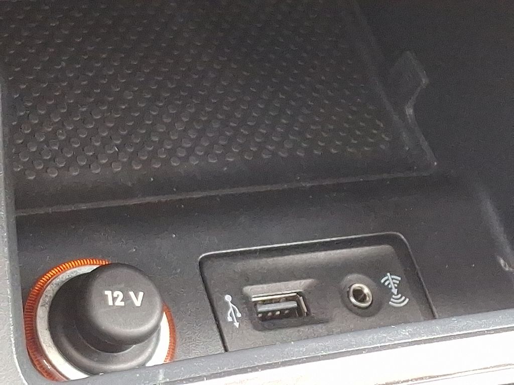 Thumbnail: 2018 Volkswagen Passat - 24