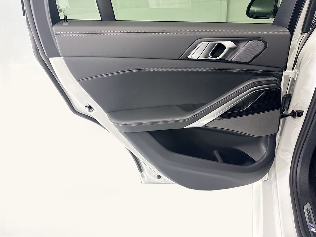 Thumbnail: 2026 BMW X6 - 25