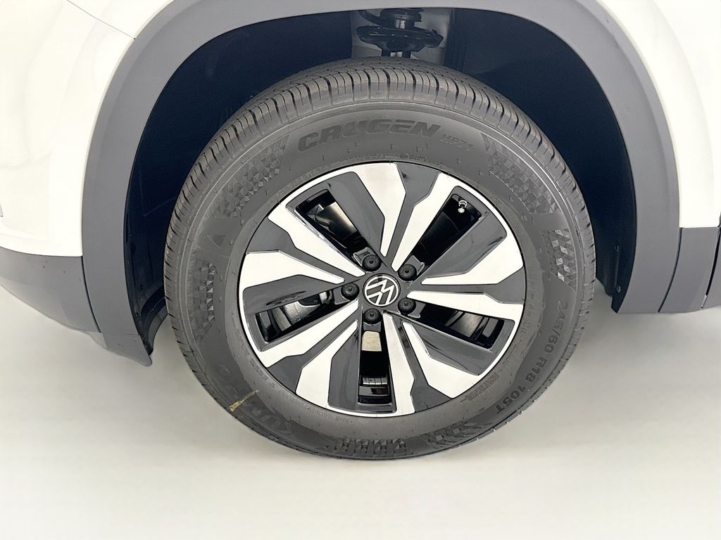 Thumbnail: 2026 Volkswagen Atlas - 28