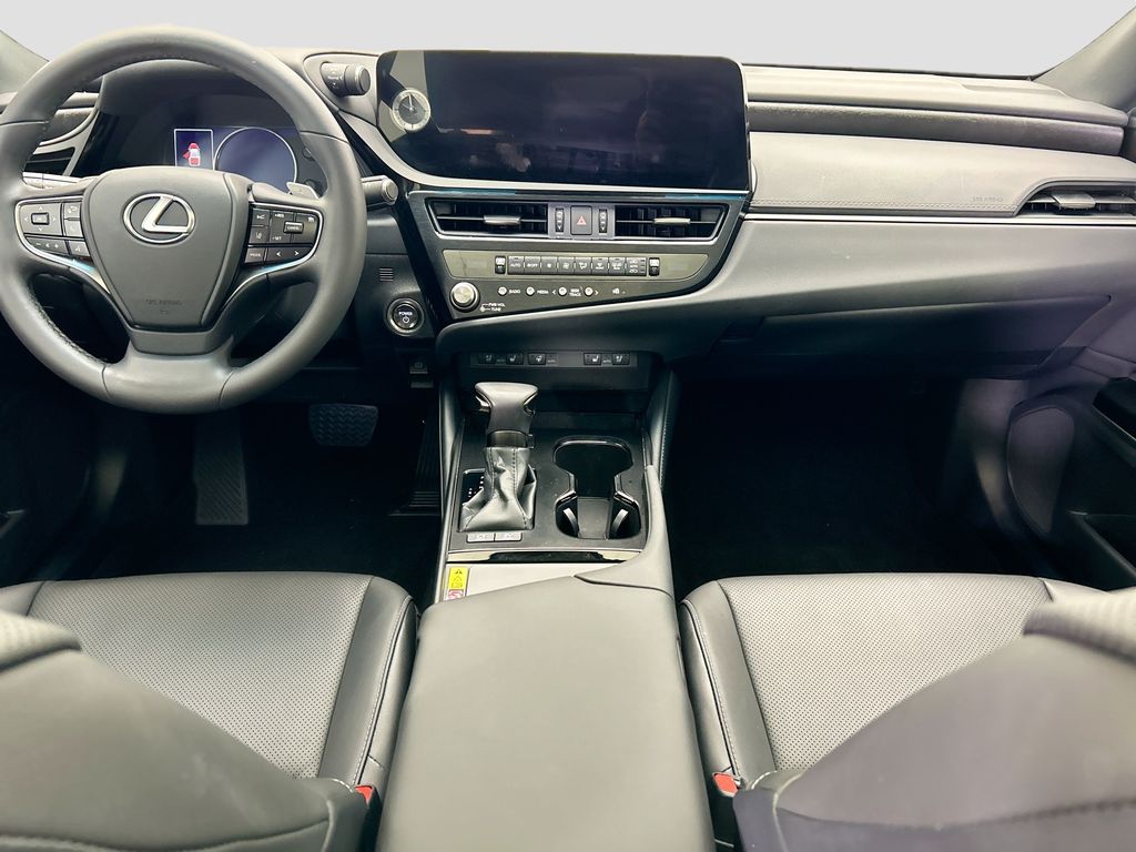 Thumbnail: 2023 Lexus ES - 16