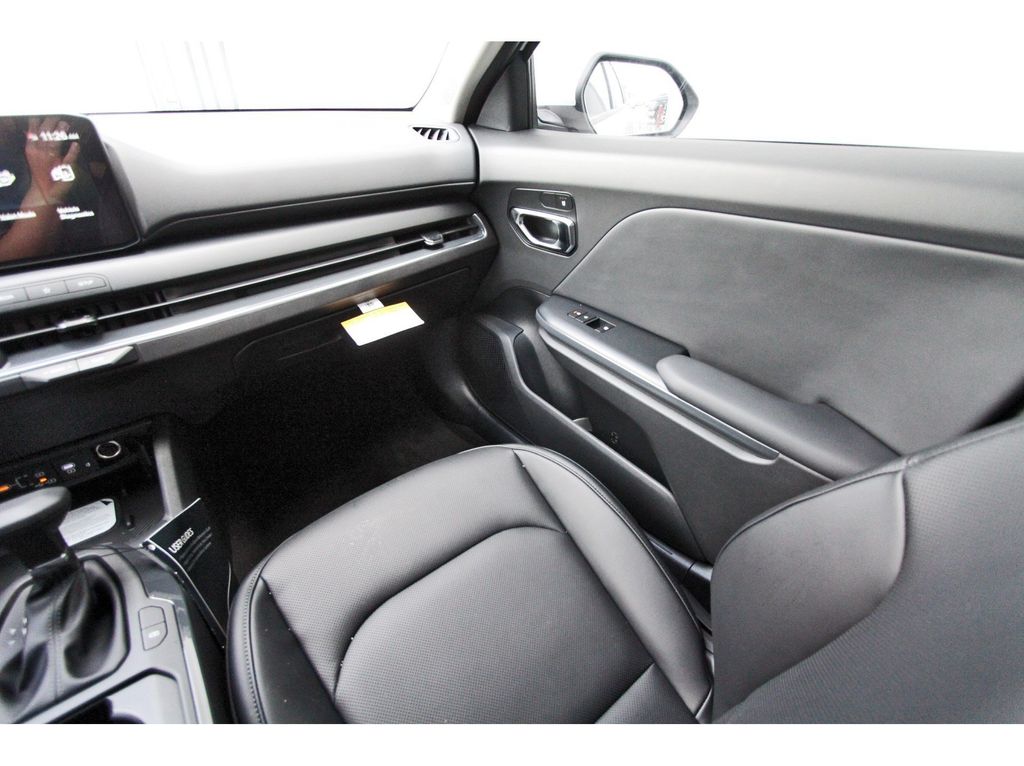 New 2026 Kia K4 Sedan