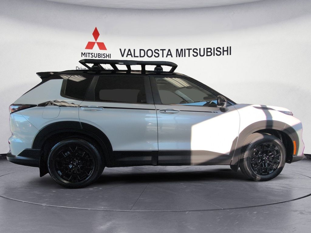 New 2026 Mitsubishi Outlander SUV
