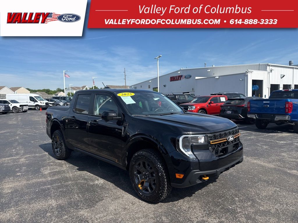 Shadow Black 2025 Ford Maverick Tremor SuperCrew AWD Pickup Truck All-Wheel Drive 8-Speed Automatic