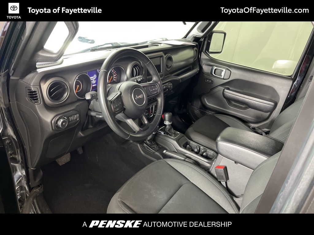 Thumbnail: 2022 Jeep Wrangler - 13