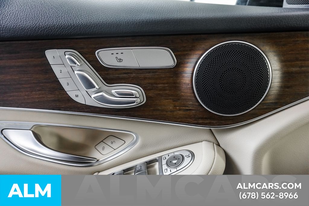 Used 2022 Gray Mercedes-Benz GLC 300 image 45