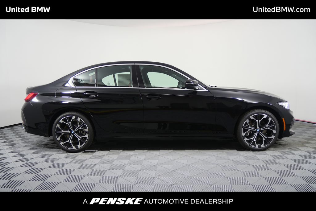 Thumbnail: 2025 BMW 3 Series - 2