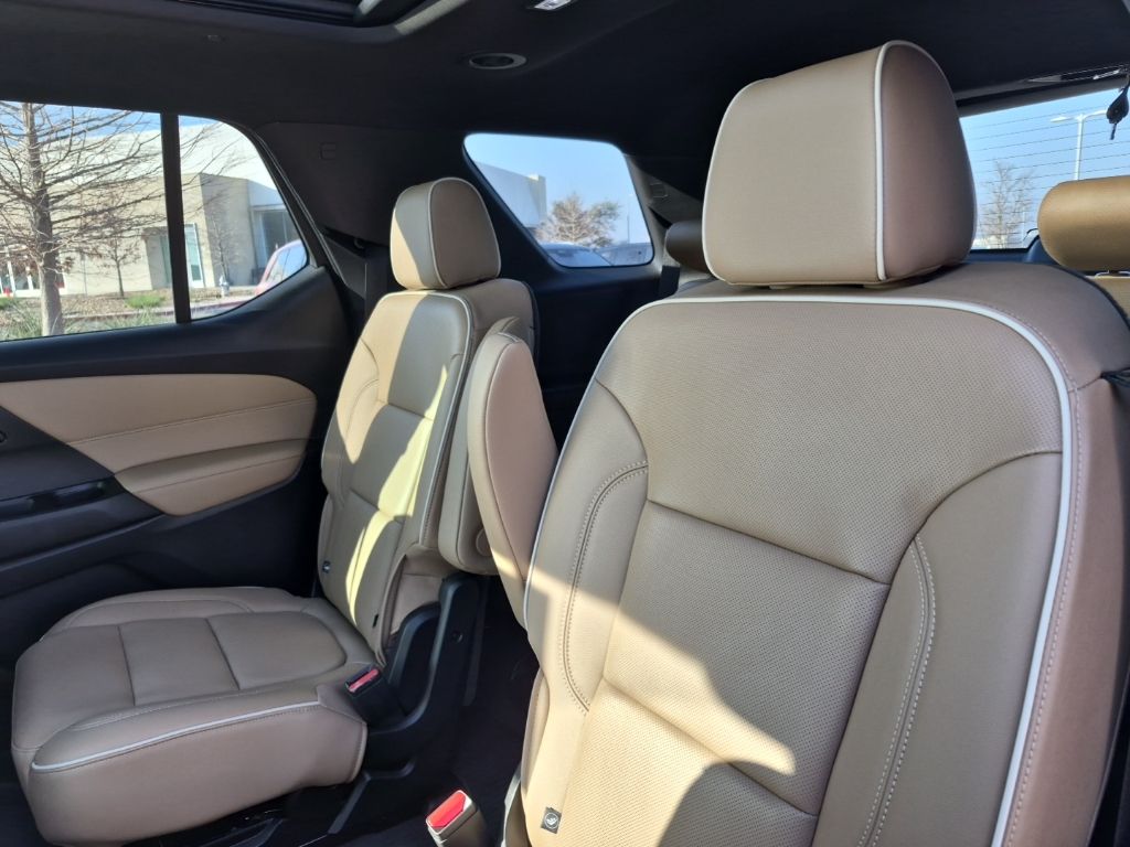 Used Car 2023 Chevrolet Traverse  Premier For Sale Under $40,000 In Austin, Texas