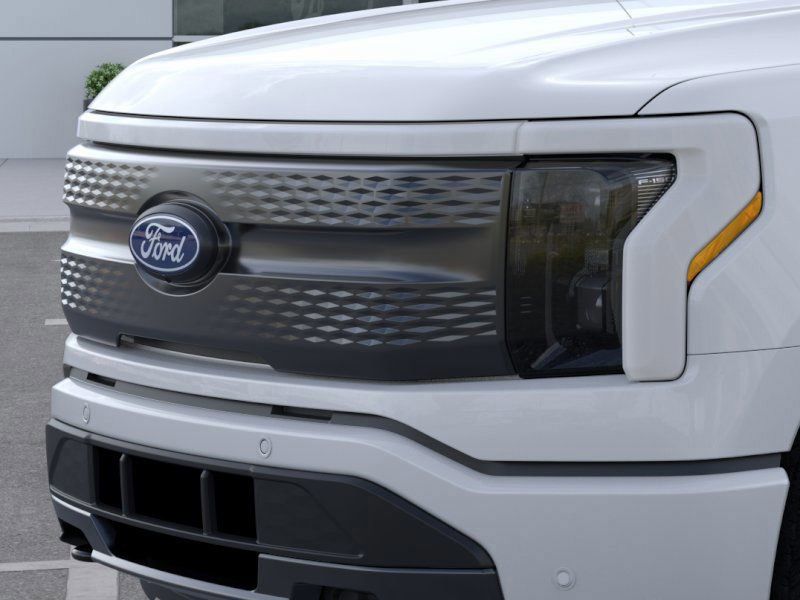 2024 Ford F-150 Lightning Flash