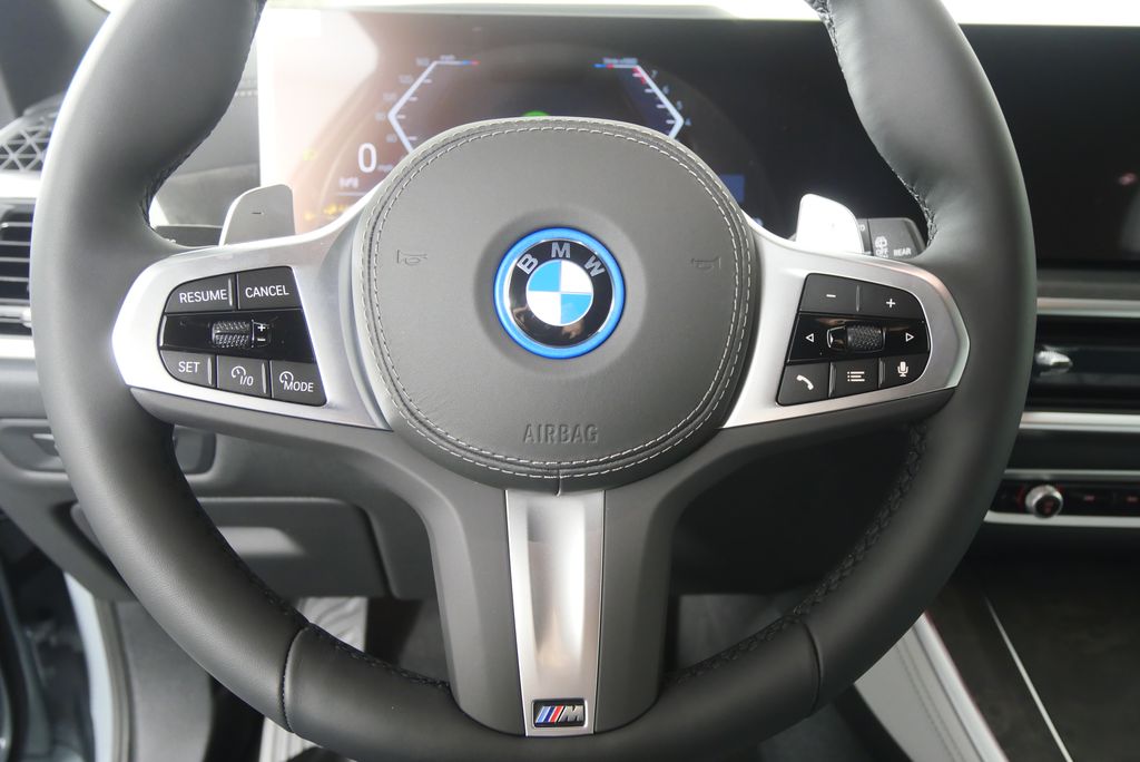 Thumbnail: 2026 BMW X5 - 18
