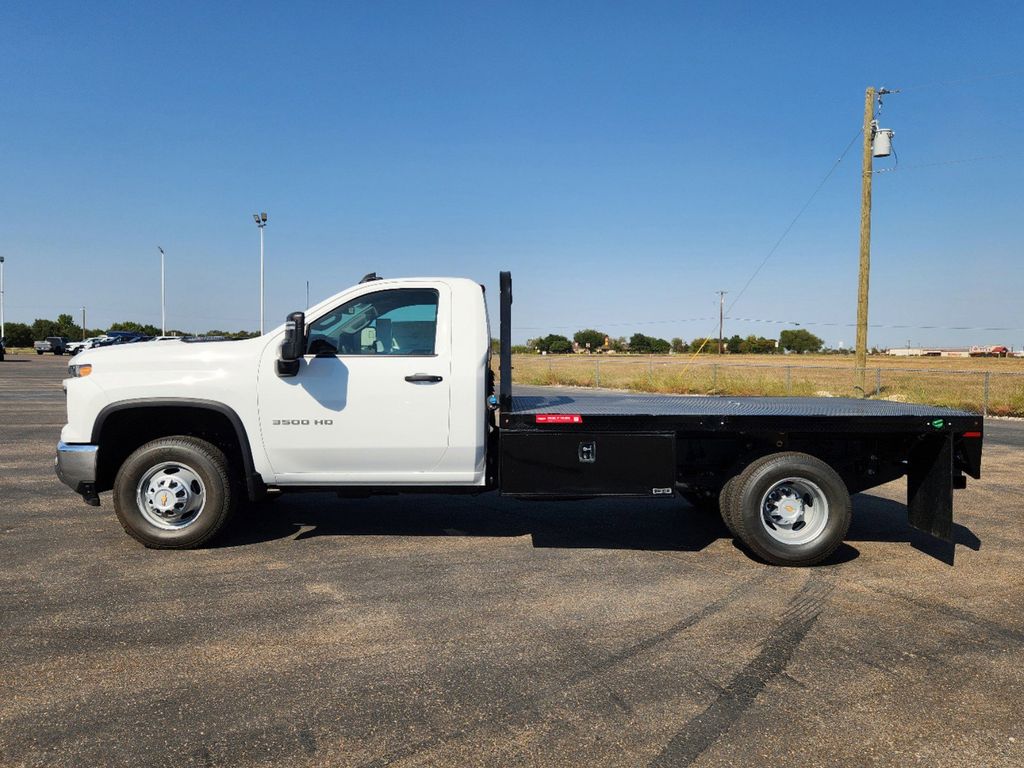 2024 Chevrolet Silverado 3500HD Work Truck 3