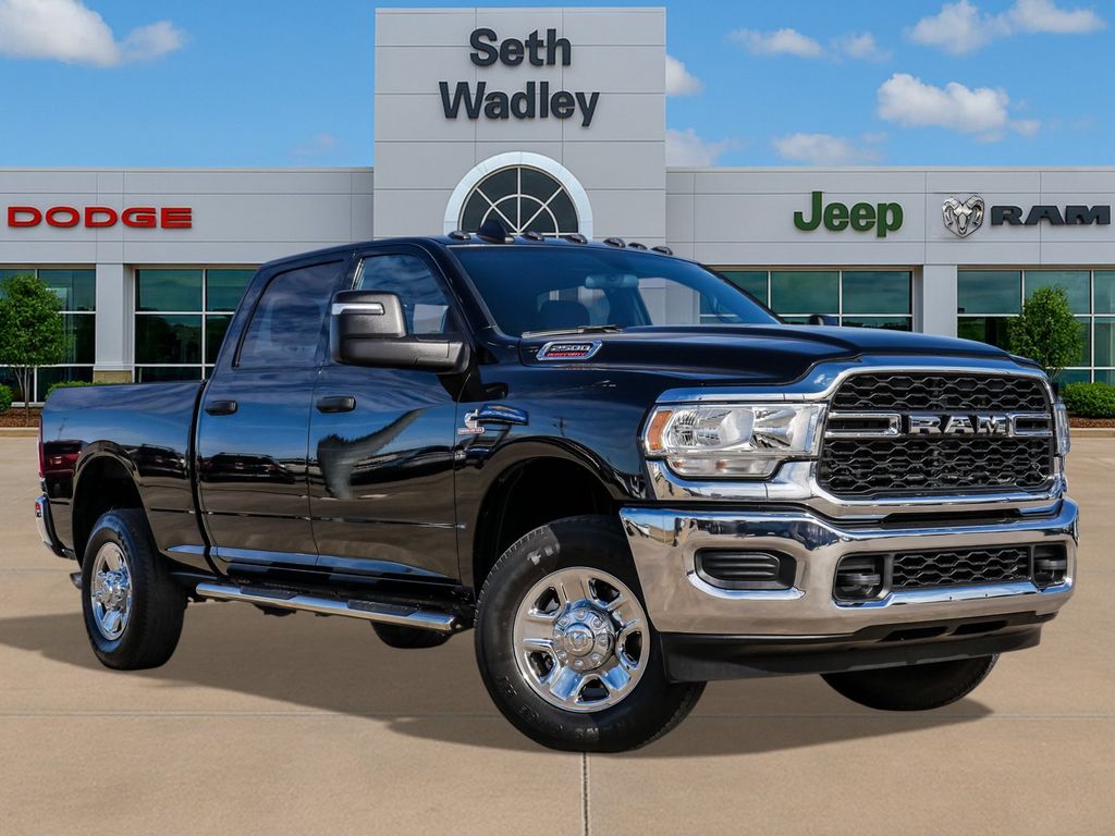 2024 RAM 2500 Tradesman Crew Cab 4WD