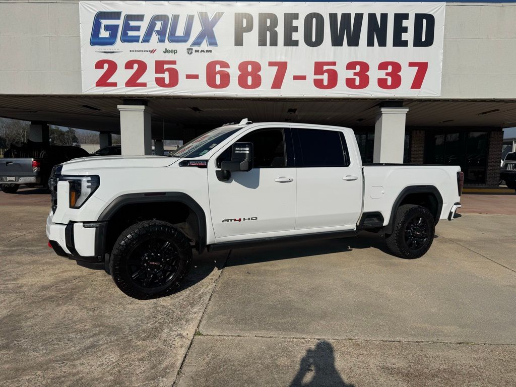 2024 GMC Sierra 2500HD AT4 Crew Cab 4WD